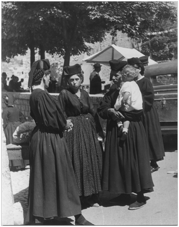 Hilde Lotz_Bauer photo of Scanno